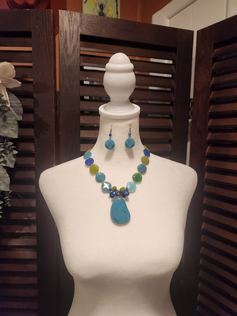 Turquoise Teardrop Necklace and Earring Set - Blue & Green